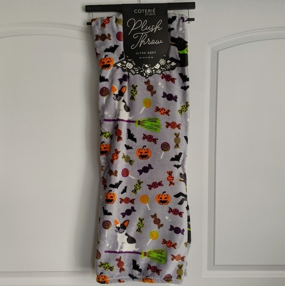 Boston Terrier Frenchie Labrador Halloween Plush Throw Blanket 50"x 70" NWT